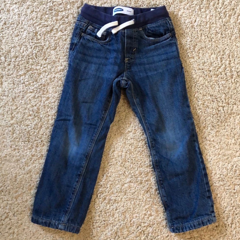 Little boy size 5T Old Navy fleece lined jeans